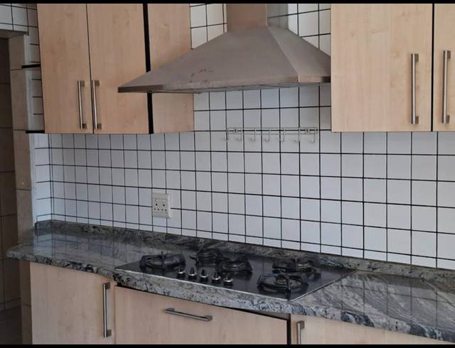 10 BEDROOM HOUSE FOR SALE IN CLAREMONT